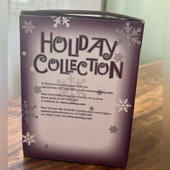 Scentsy wax warmer plug in “Silent night” - Picture 4 of 6